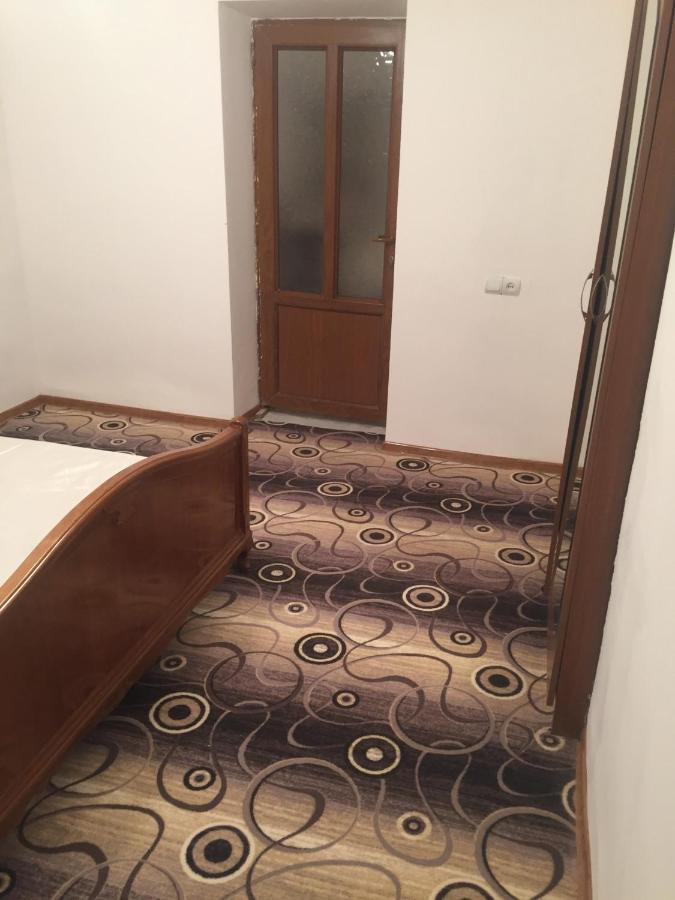 Ghukasavan Friend'S House Rooms Near Airport מראה חיצוני תמונה