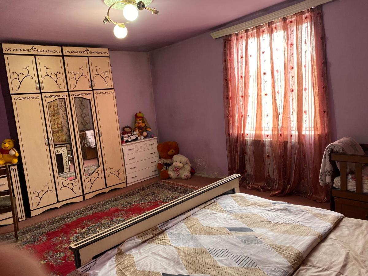 Ghukasavan Friend'S House Rooms Near Airport מראה חיצוני תמונה